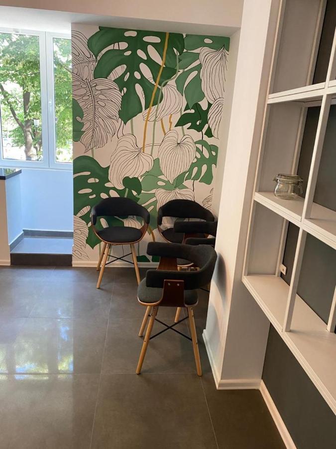 Mery Luxury Apartment Galaţi Eksteriør bilde
