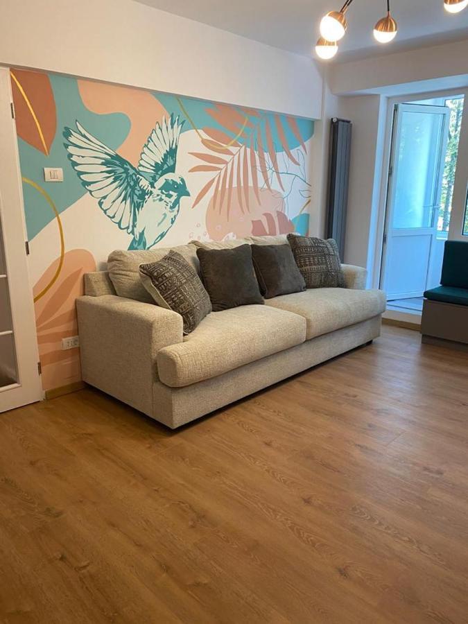 Mery Luxury Apartment Galaţi Eksteriør bilde