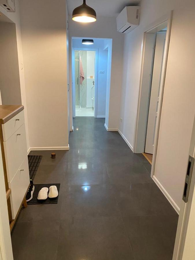 Mery Luxury Apartment Galaţi Eksteriør bilde